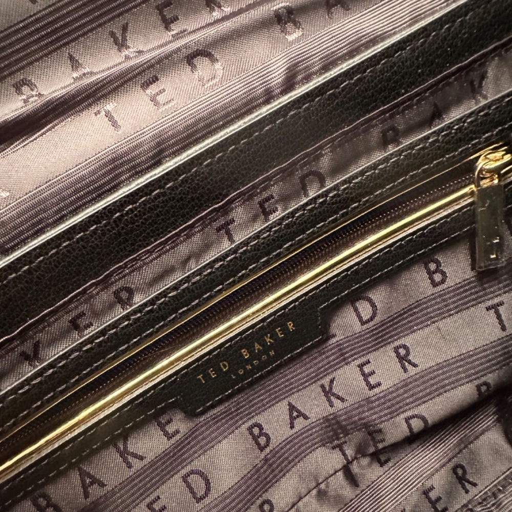 Ted Baker - Picture 4 of 5